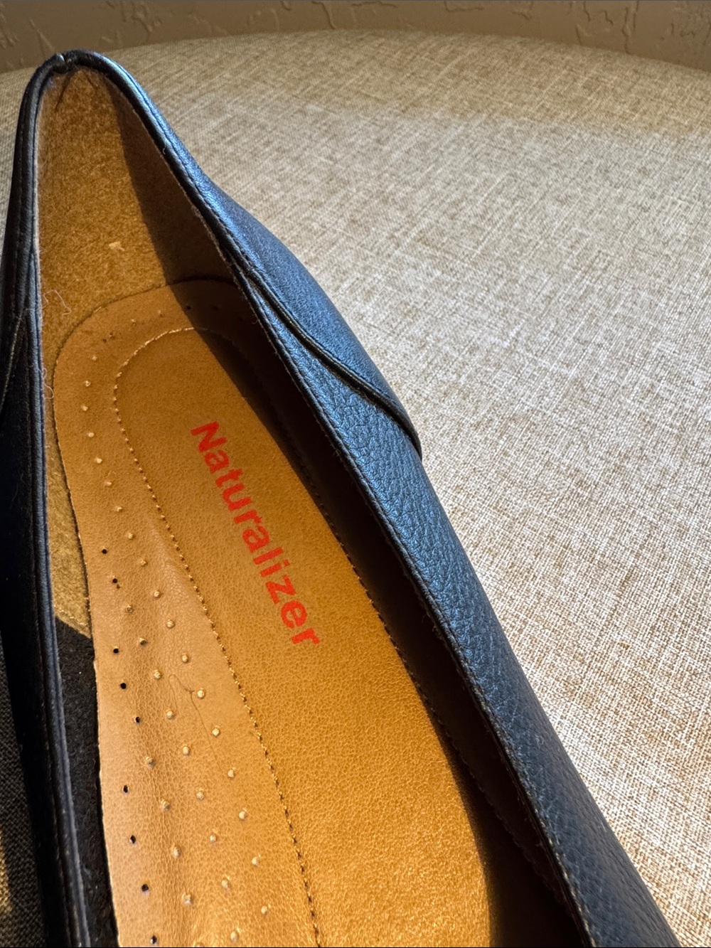 Naturalizer Black NWOB Leather Slip-On Flat 8 1/2 M - Picture 2 of 4